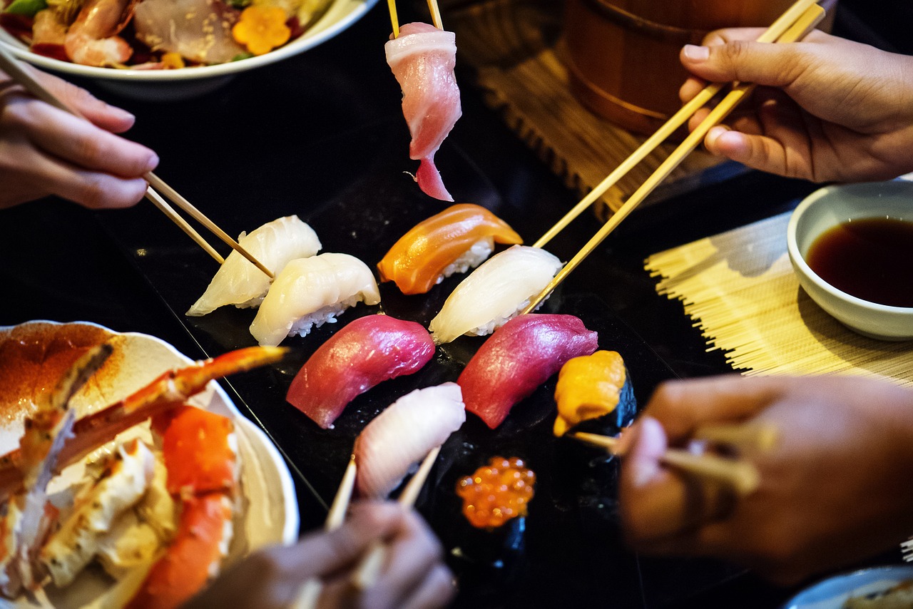 明洞餐厅美食排行榜最新，明洞餐厅美食指南：热门餐厅排行榜与游玩攻略